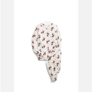NWT Gap Kid Disney Mickey Mouse Pajamas  Organic Cotton Size 14